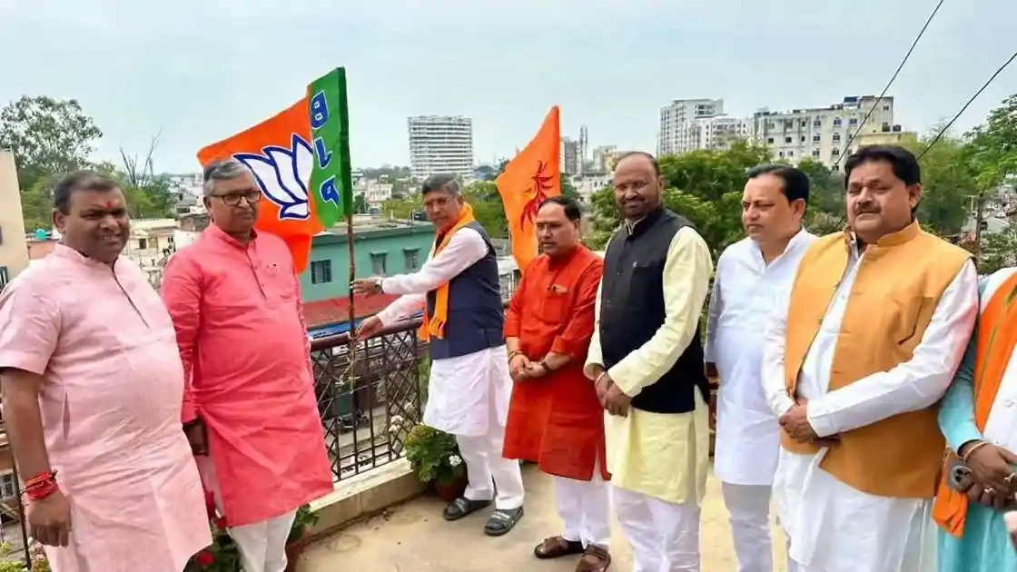 भाजपा स्थापना दिवस पर प्रदेश कार्यालय में उत्सव, नेताओं ने दोहराया सेवा और राष्ट्रहित का संकल्प