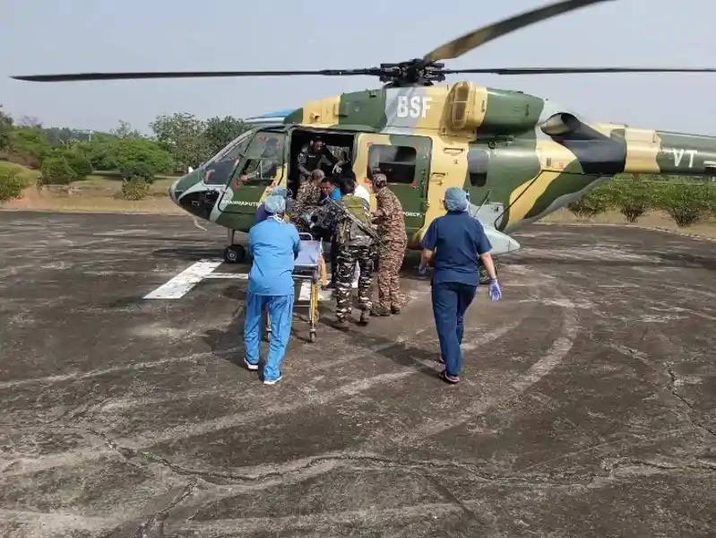 सारंडा में IED ब्लास्ट, सर्च ऑपरेशन के दौरान CRPF जवान घायल सारंडा में IED ब्लास्ट, सर्च ऑपरेशन के दौरान CRPF जवान घायल