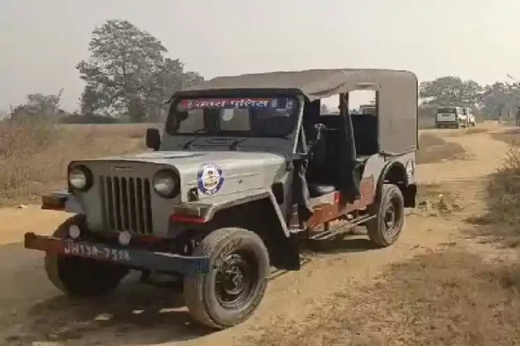 चतरा : देर रात पुलिस और राहुल सिंह गिरोह के बीच भीषण मुठभेड़, एक गिरफ्तार