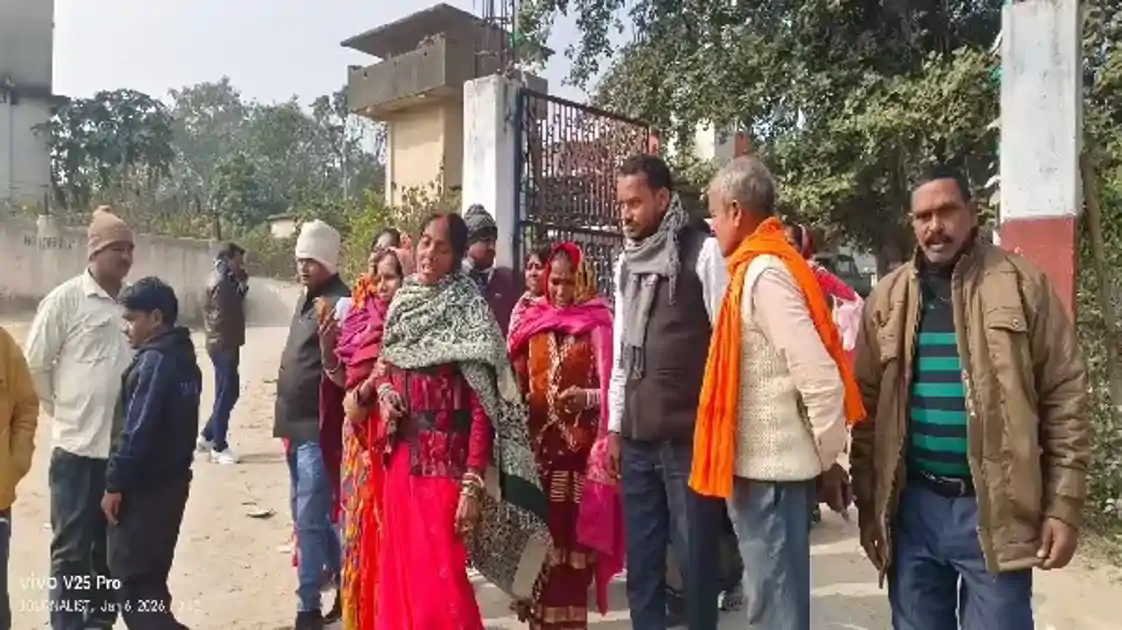  गावां में बाइक की टक्कर से माले नेत्री के पति की मौ*त, जांच में जुटी पुलिस 