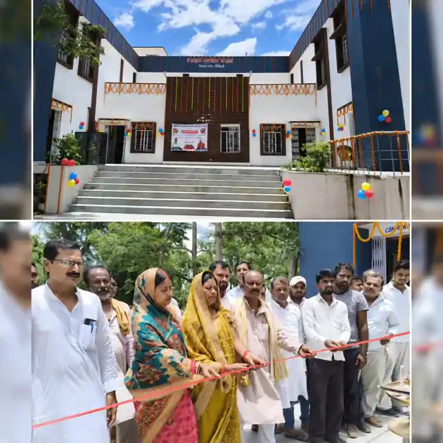 नहीं आये अधिकारी तो मुखिया, ग्रामीणों ने कर दिया पंचायत सरकार भवन का उद्घाटन