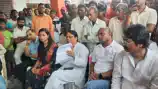 कांग्रेस प्रदेश अध्यक्ष के. राजू से मिले ग्रामीण, लगाई अपनी गुहार 
