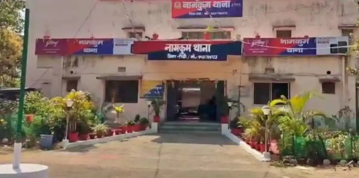 नामकुम थाना हाजत में आरोपी की आत्महत्या के बाद बड़ा एक्शन, थाना प्रभारी समेत 7 पुलिसकर्मी निलंबित