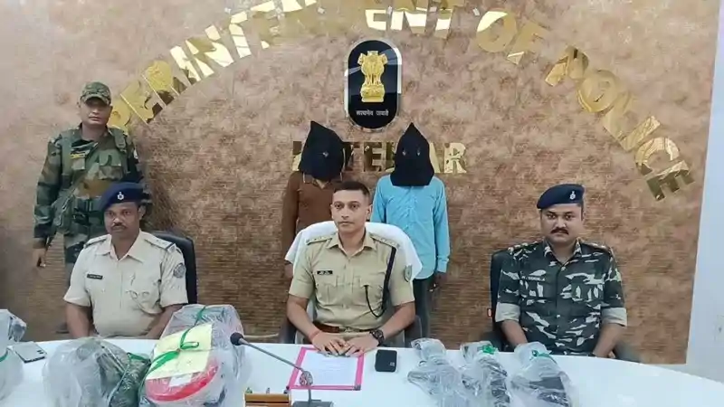 लातेहार में पुलिस की बड़ी कार्रवाई! JJMP के दो उग्रवादी हथियारों के साथ गिरफ्तार लातेहार में पुलिस की बड़ी कार्रवाई! JJMP के दो उग्रवादी हथियारों के साथ गिरफ्तार