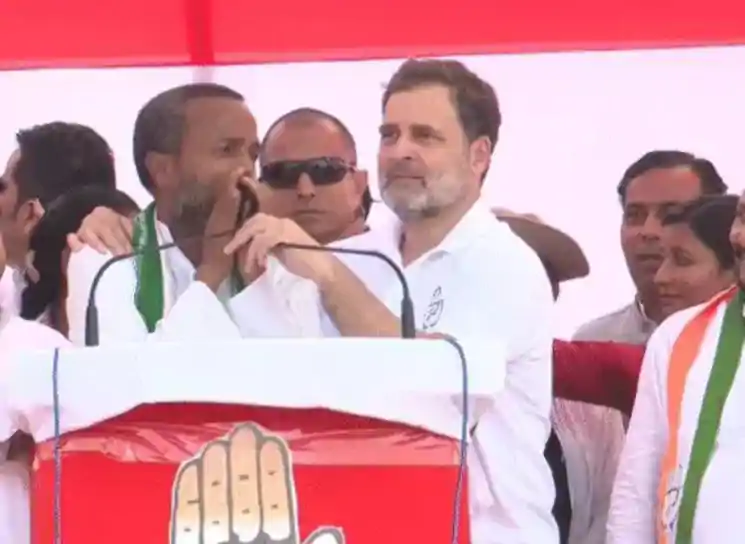 पूर्णिया में राहुल गांधी की रैली में दिखा भावुक नज़ारा: कांग्रेस प्रत्याशी इरफान आलम मंच पर रो पड़े, बोले– “चिट्ठी बांटने वाले के बेटे को आपने टिकट दिया”