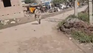 वैशाली में RJD समर्थकों ने CAPF जवानों पर फेंके पत्थर, जमकर हुआ हंगामा 