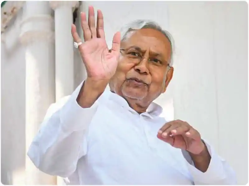 नीतीश कुमार 