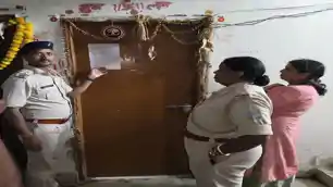 फरार राणा राहुल पर बढ़ा पुलिस का दबाव, घर पर चस्पा हुआ न्यायालय का इश्तेहार