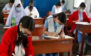 बिहार बोर्ड : मैट्रिक परीक्षा 17 से, जूता-मोजा पहनकर आने पर रोक, राज्यभर से 15 लाख 12 हजार 963 परीक्षार्थी शामिल होंगे