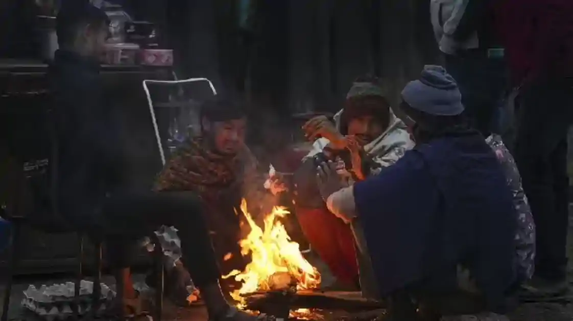 झारखंड में अगले दो दिन भी जारी रहेगा ठंड का सितम, 14 जिलों में शीतलहर का येलो अलर्ट जारी