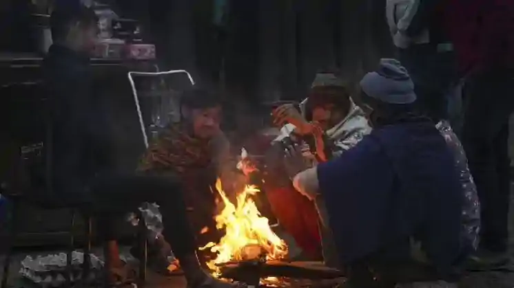 झारखंड में अगले दो दिन भी जारी रहेगा ठंड का सितम, 14 जिलों में शीतलहर का येलो अलर्ट जारी