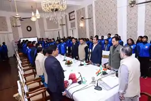 राष्ट्रीय मंच पर झारखंड की आवाज बनेंगे युवा, राज्यपाल संतोष गंगवार ने बढ़ाया उत्साह