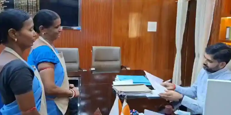 उपायुक्त ने सुनी आमजन की फरियादें, एक सप्ताह में निपटारे के निर्देश उपायुक्त ने सुनी आमजन की फरियादें, एक सप्ताह में निपटारे के निर्देश