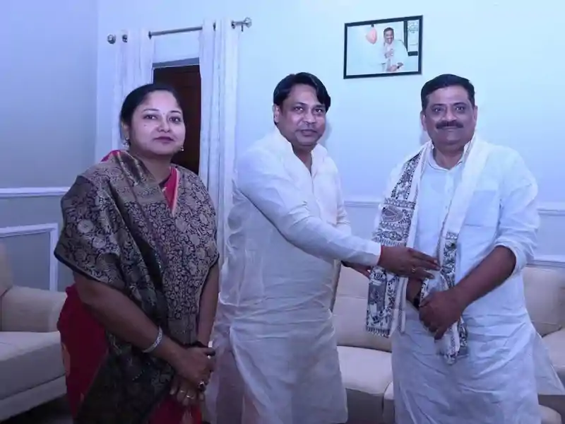 सम्राट कैबिनेट में ये होंगे नए चेहरे, निशांत कुमार और श्वेता गुप्ता की खूब चर्चा, इनकी लगी लॉटरी