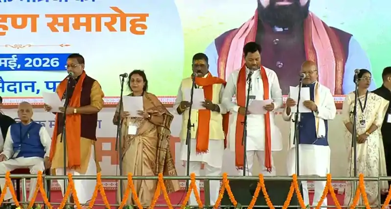 सम्राट कैबिनेट में मिथिलांचल की बल्ले-बल्ले, शाहाबाद और मगध से ये सब बने मंत्री, जानिए किस क्षेत्र-जाति का बढ़ा रसूख सम्राट कैबिनेट में मिथिलांचल की बल्ले-बल्ले, शाहाबाद और मगध से ये सब बने मंत्री, जानिए किस क्षेत्र-जाति का बढ़ा रसूख