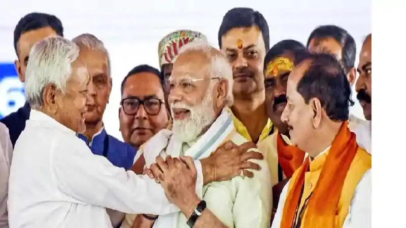 सम्राट कैबिनेट में बिहार के 3 पूर्व CM के बेटे बने मंत्री, दो पूर्व केंद्रीय मंत्रियों की संतानों को भी जगह सम्राट कैबिनेट में बिहार के 3 पूर्व CM के बेटे बने मंत्री, दो पूर्व केंद्रीय मंत्रियों की संतानों को भी जगह