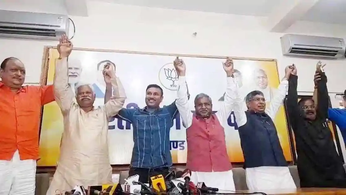 घाटशिला उपचुनाव को लेकर NDA की रणनीतिक बैठक, बाबूलाल मरांडी ने राज्य सरकार पर साधा निशाना