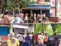ठनका गिरने से एक की मौत, दो घायल, अस्पताल में परिजनों ने किया हंगामा
