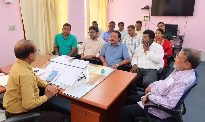 प्रशासन vs डॉक्टर : निजी क्लिनिक सील करने पर भड़के चिकित्सक प्रशासन vs डॉक्टर : निजी क्लिनिक सील करने पर भड़के चिकित्सक