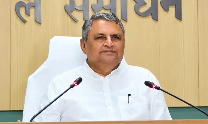 गंगा नदी की बाढ़ ने रिकॉर्ड तोडे, जल्द पानी कम होने की उम्मीद: विजय चौधरी गंगा नदी की बाढ़ ने रिकॉर्ड तोडे, जल्द पानी कम होने की उम्मीद: विजय चौधरी
