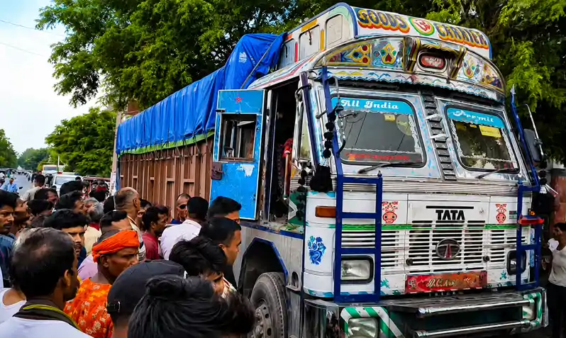 शहर में फैल सनसनी, चीनी लदे ट्रक से चालक का शव बरामद, जांच में जुटी पुलिस