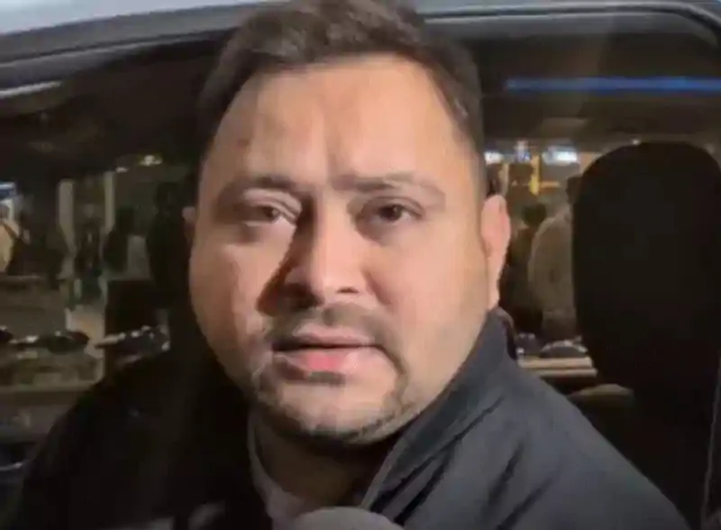 पप्पू यादव के समर्थन में आए तेजस्वी यादव, बोले- दोषियों को बचाकर निर्दोषों को फंसाया जा रहा Tejashwi yadav