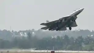 भारत को रूस का बड़ा रक्षा प्रस्ताव, Su-57 स्टील्थ फाइटर के संयुक्त उत्पादन की पेशकश, जानिए कितनी ताकतवर है पांचवीं पीढ़ी की यह स्टील्थ फाइटर जेट