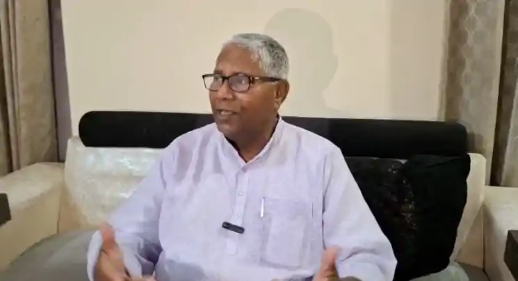 बीच कार्यकाल में CM को हटाने की कोशिश लोकतंत्र के खिलाफ, निशांत की उदय नारायण चौधरी ने की सराहना