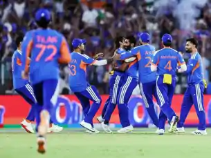 भारत बना विश्व चैंपियन, न्यूजीलैंड को हराकर तीसरी बार चूमा टी20 वर्ल्ड कप का ताज