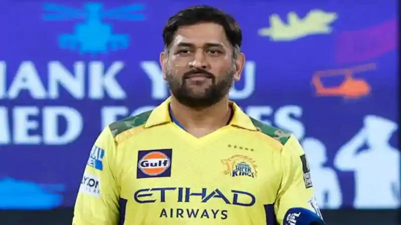 एक बार फिर झारखंड-बिहार में सबसे बड़े व्यक्तिगत टैक्सपेयर बने 'कैप्टेन कूल' एक बार फिर झारखंड-बिहार में सबसे बड़े व्यक्तिगत टैक्सपेयर बने 'कैप्टेन कूल'
