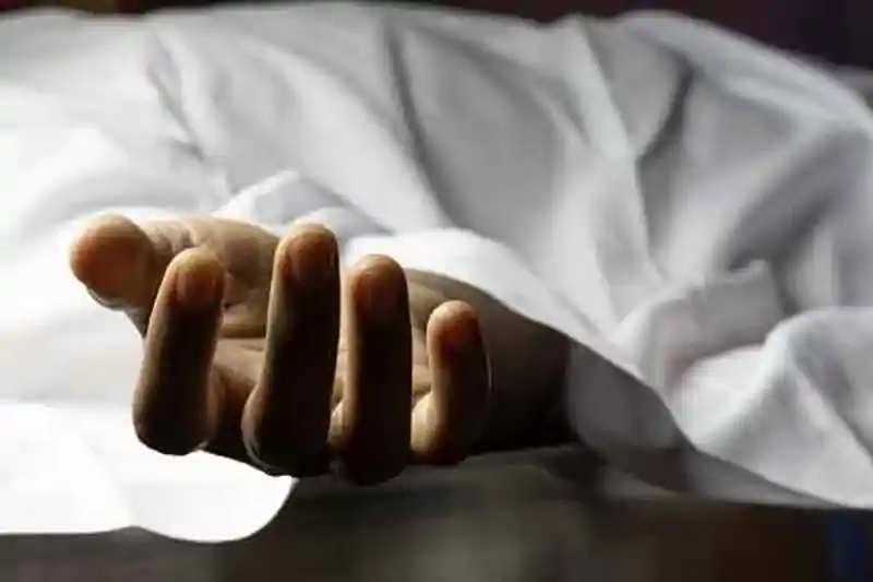 चाईबासा : CRPF कैंप में ड्यूटी के दौरान जवान की मौ*त, हार्ट अटैक की आशंका चाईबासा : CRPF कैंप में ड्यूटी के दौरान जवान की मौ*त, हार्ट अटैक की आशंका