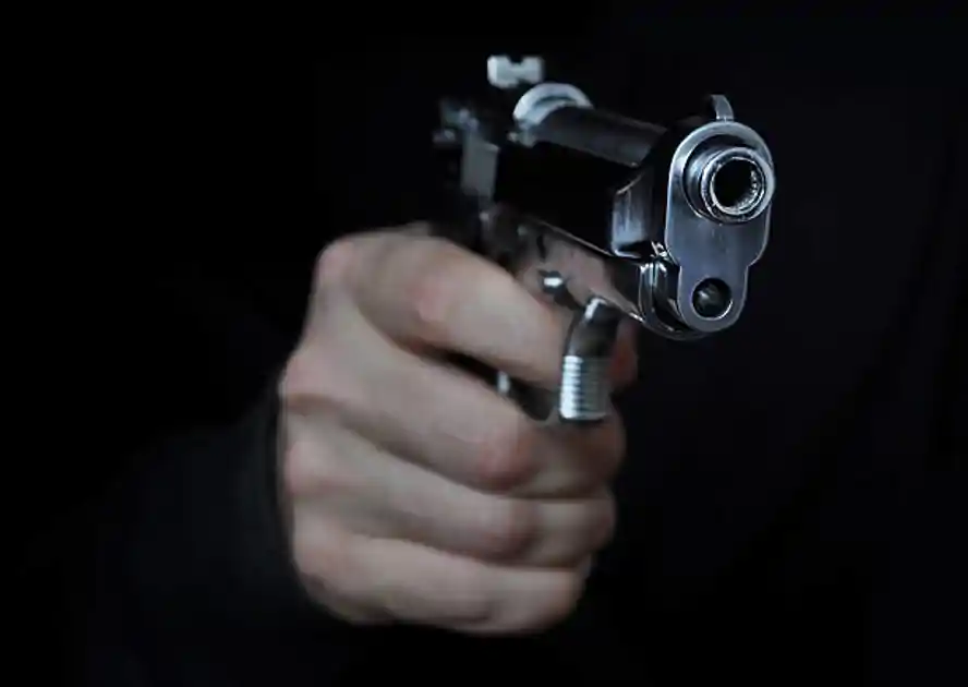 गिरिडीह में एएनएम हॉस्टल के पास फायरिंग, बाल-बाल बचा युवक, जांच में जुटी पुलिस 