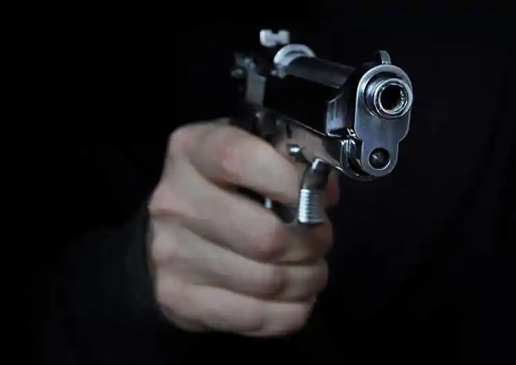 गिरिडीह में एएनएम हॉस्टल के पास फायरिंग, बाल-बाल बचा युवक, जांच में जुटी पुलिस 