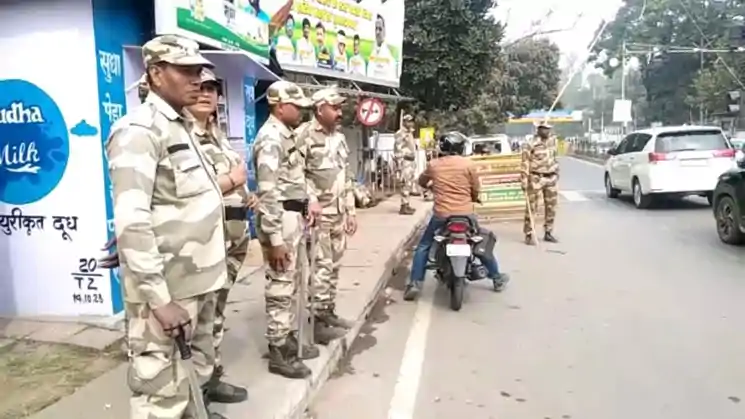 बिहार विधानसभा चुनाव को लेकर झारखंड पुलिस सतर्क, सीमावर्ती जिलों में सघन निगरानी शुरू
