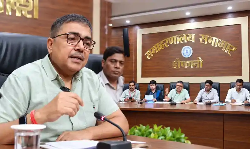 SIR-2026 को लेकर मतदाताओं को राहत, 10 अक्टूबर को सभी बूथों पर लगेगा मेगा हेल्प डेस्क SIR-2026 को लेकर मतदाताओं को राहत, 10 अक्टूबर को सभी बूथों पर लगेगा मेगा हेल्प डेस्क