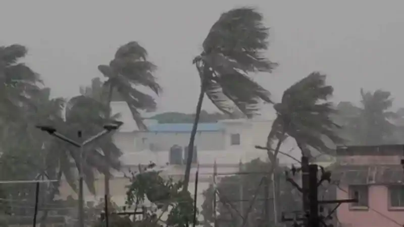 झारखंड में बदला मौसम का रुख, कई जिलों में बारिश-आंधी का अलर्ट, 12 अप्रैल के बाद फिर बढ़ेगी गर्मी झारखंड में बदला मौसम का रुख, कई जिलों में बारिश-आंधी का अलर्ट, 12 अप्रैल के बाद फिर बढ़ेगी गर्मी