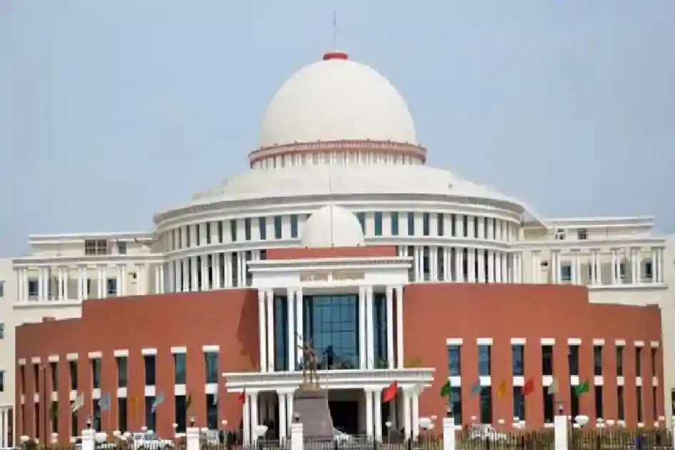 सदन में गरमाया बालू संकट का मुद्दा, पांकी विधायक और मंत्री योगेंद्र के बीच तीखी बहस