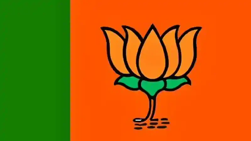 निकाय चुनाव के बीच सरकारी घोषणा पर विवाद, भाजपा ने चुनाव आयोग को सौंपा विरोध पत्र