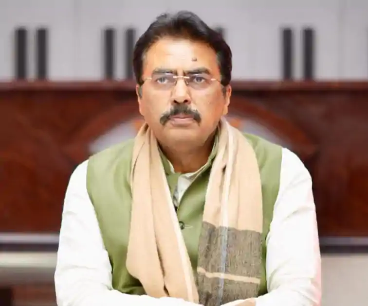 'लैंड फ़ॉर जॉब' मामले में लालू यादव परिवार के सदस्यों पर आरोप तय होने पर बिहार भाजपा अध्यक्ष  संजय सरावगी ने कहा, 'कानून के हाथ लंबे होते हैं' ‎