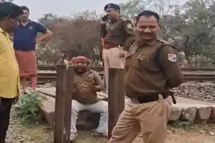 नई दिल्ली-हावड़ा रेल लाइन पर भीषण हादसा, कानगोई निवासी अधेड़ की ट्रेन से कटकर मौ*त