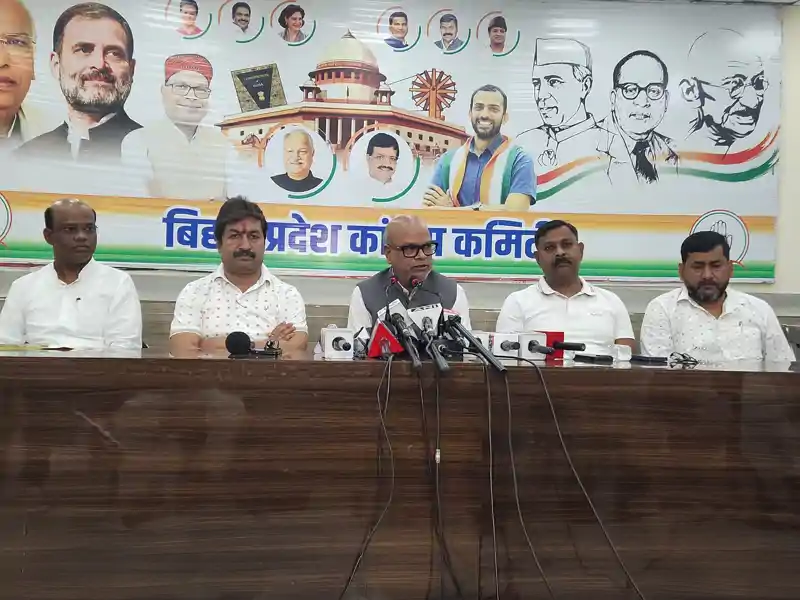 भाजपा ने नीतीश कुमार को ‘डिजिटल अरेस्ट’ कर लिया है, बिहार में बेमेल गठबंधन की सरकार — राजेश राम राजेश राम