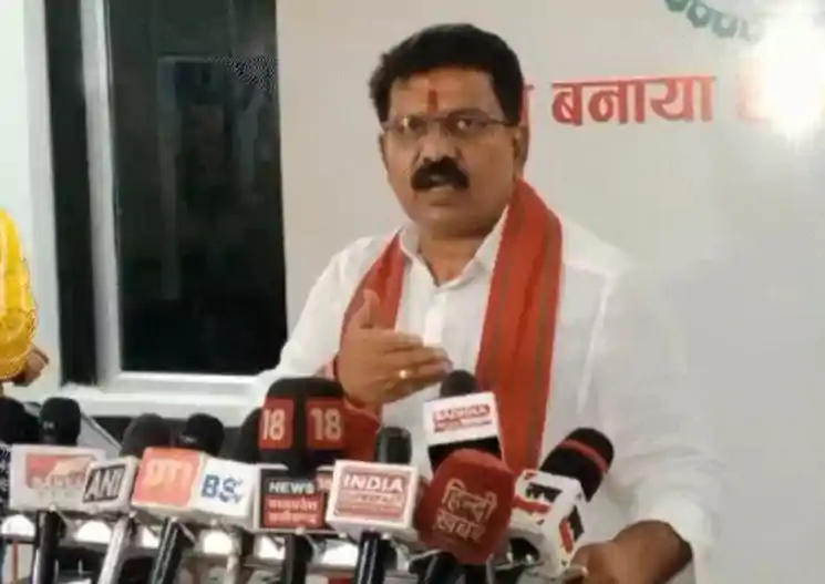 डिप्टी सीएम विजय शर्मा बिहार राज्यसभा चुनाव पर्यवेक्षक बने, भाजपा अध्यक्ष नवीन ने दी जिम्मेदारी