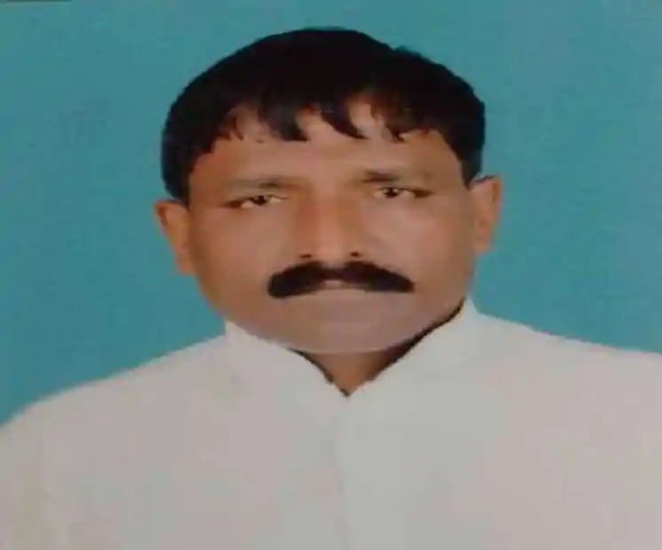 नीतीश के पूर्व मंत्री लक्ष्मेश्वर राय ने JDU से दिया इस्तीफा, RJD में हुए शामिल