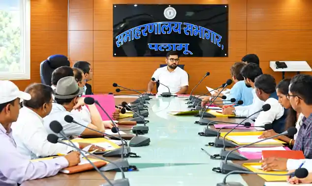 एकलव्य आदर्श आवासीय विद्यालय के विकास एवं आधारभूत सुविधाओं को लेकर जिला स्तरीय समिति बैठक - District-level committee meeting regarding the development and infrastructure facilities of Eklavya Model Residential Schools एकलव्य आदर्श आवासीय विद्यालय के विकास एवं आधारभूत सुविधाओं को लेकर जिला स्तरीय समिति बैठक - District-level committee meeting regarding the development and infrastructure facilities of Eklavya Model Residential Schools