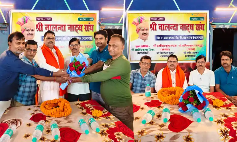 हमारी परंपरा का अभिन्न हिस्सा है रंगमंच - अरविंद हमारी परंपरा का अभिन्न हिस्सा है रंगमंच - अरविंद