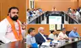 मुख्यमंत्री ने संबंधित विभागों के पदाधिकारियों के साथ की समीक्षा, कार्यों को समयबद्ध तरीके से पूरा करने का दिया निर्देश