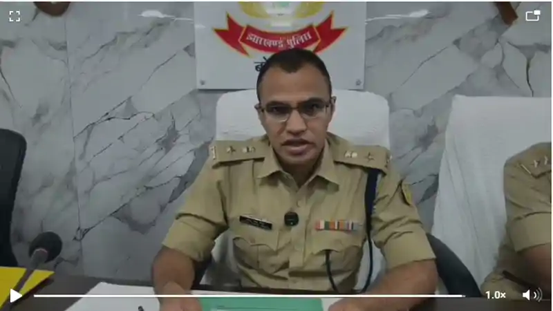 2995 वाहनों से वसूला गया 44.64 लाख का चालान, SP ने की क्राइम मीटिंग 2995 वाहनों से वसूला गया 44.64 लाख का चालान, SP ने की क्राइम मीटिंग
