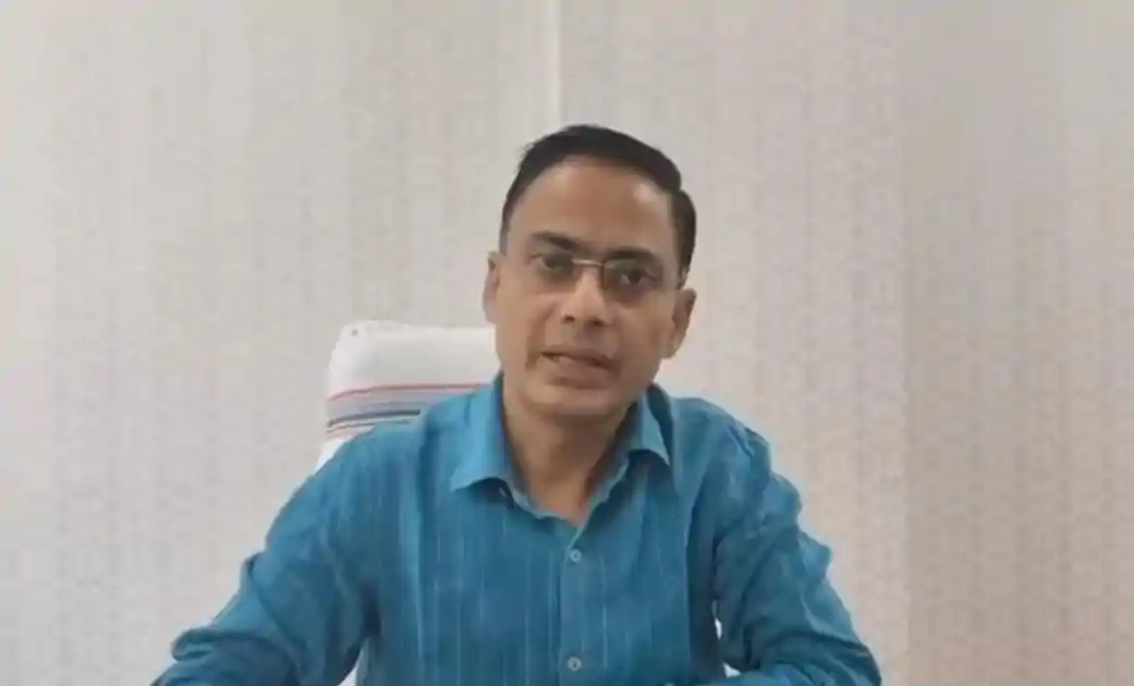 सरायकेला में प्रशासनिक बदलाव, नीमडीह CO अभय द्विवेदी को कुकडू अंचल की अतिरिक्त जिम्मेदारी