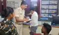 बाइक में टक्कर मार फरार हुए कार सवार, जांच में जुटी पुलिस