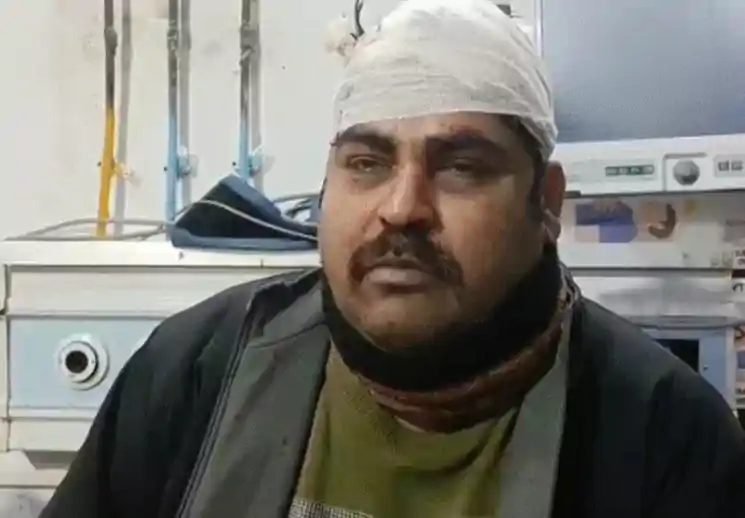 जमुई में हथियारबंद बदमाशों का तांडव, स्वर्ण कारोबारी से 50 लाख कैश छीना, विरोध पर सिर भी फोड़ा